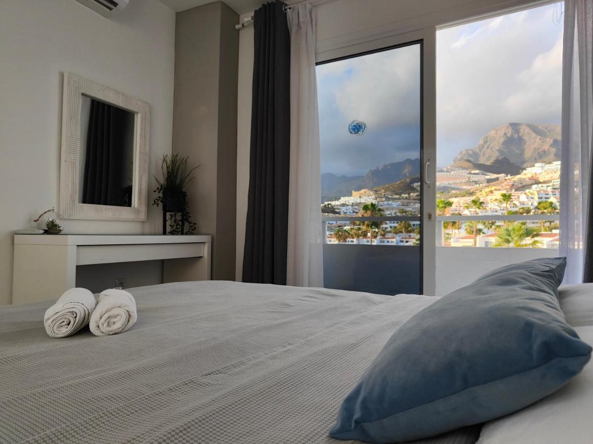 Malibu Park Apartments Sol Адехе Экстерьер фото
