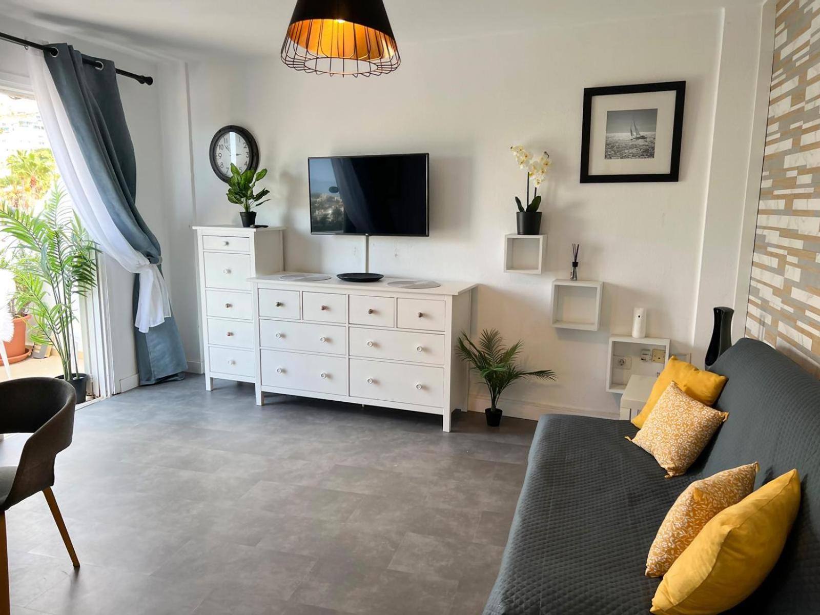 Malibu Park Apartments Sol Адехе Экстерьер фото